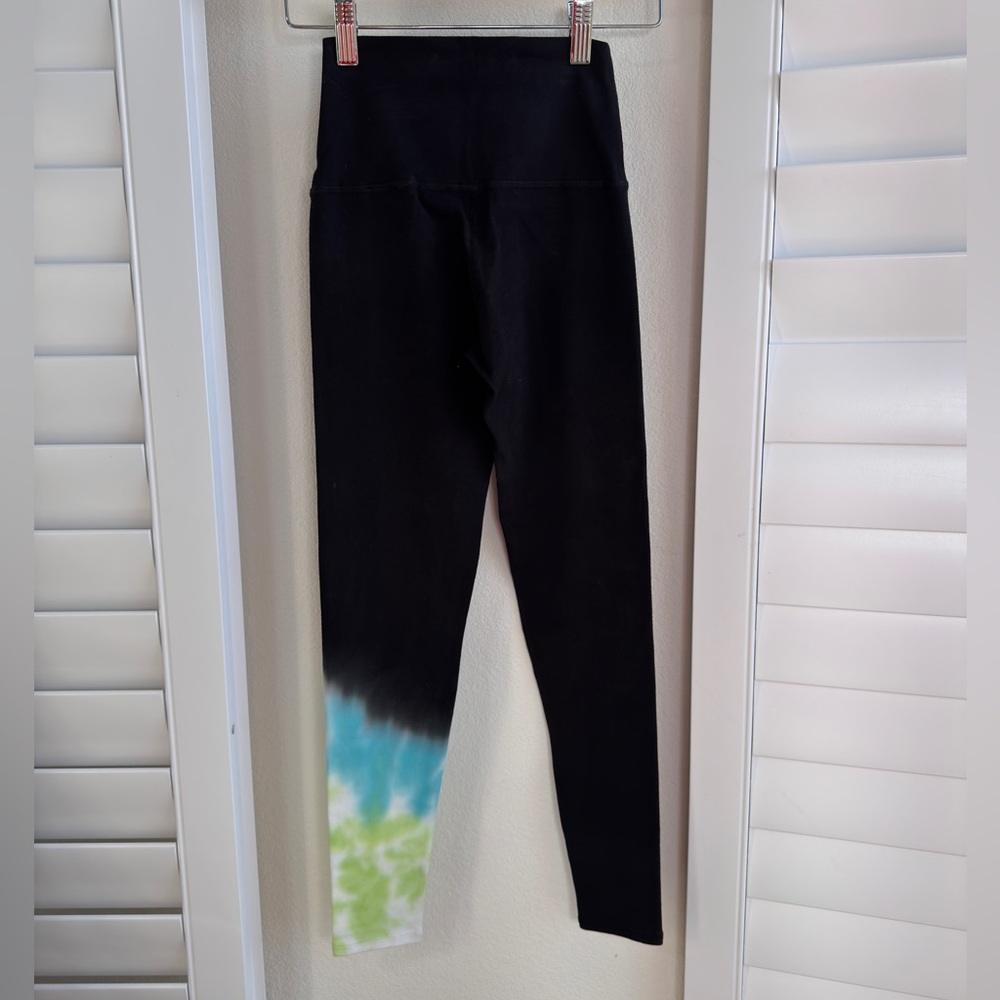 Electric & Rose. Size XS